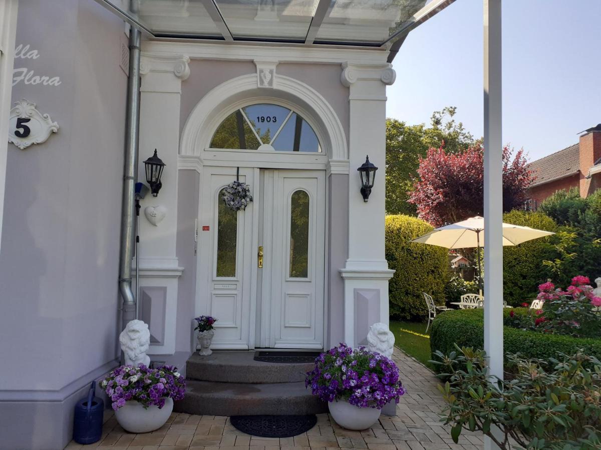 Villa Flora Friedrichstadt Exterior photo